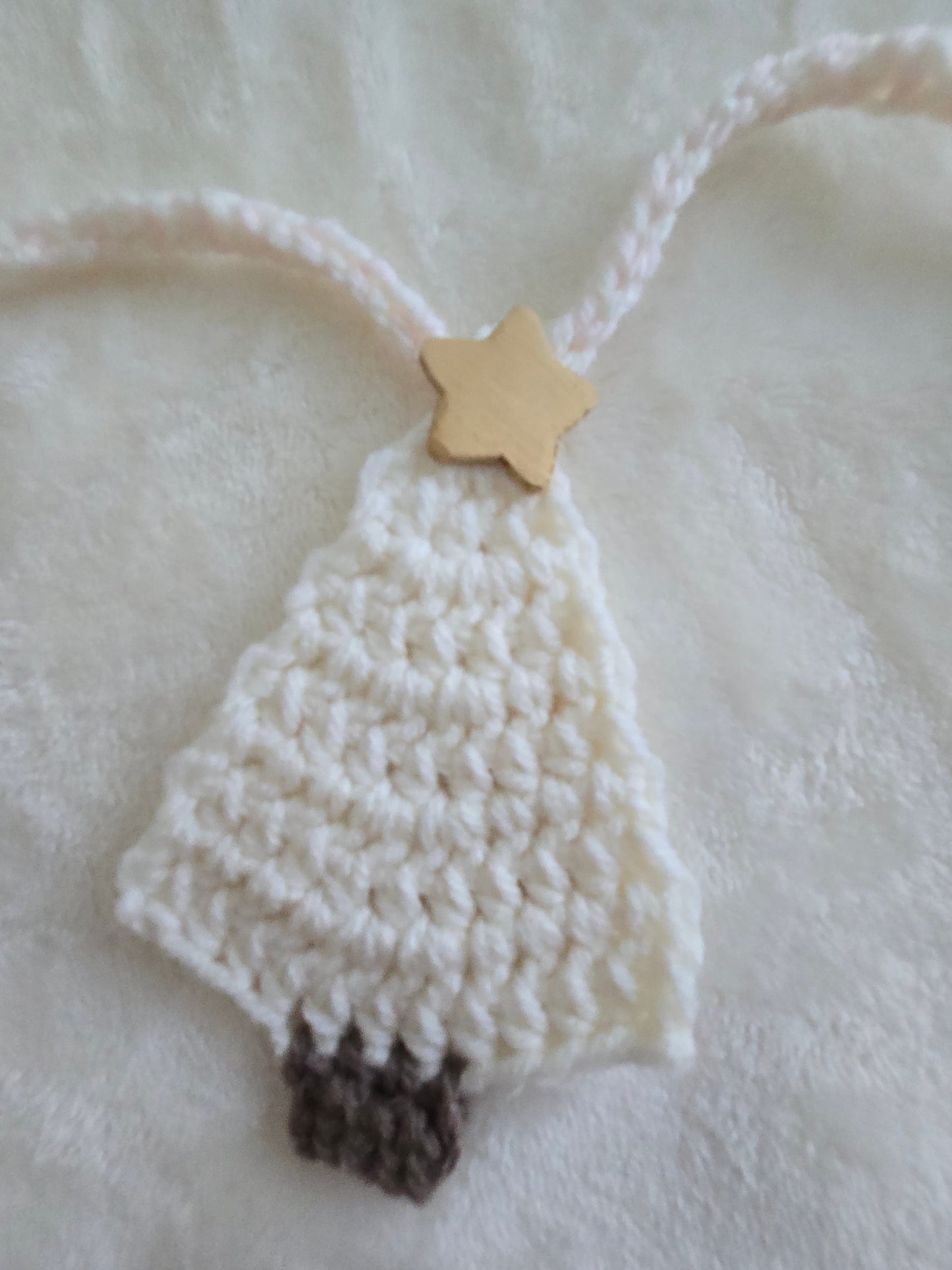 Blush Noel Crochet Christmas Garland
